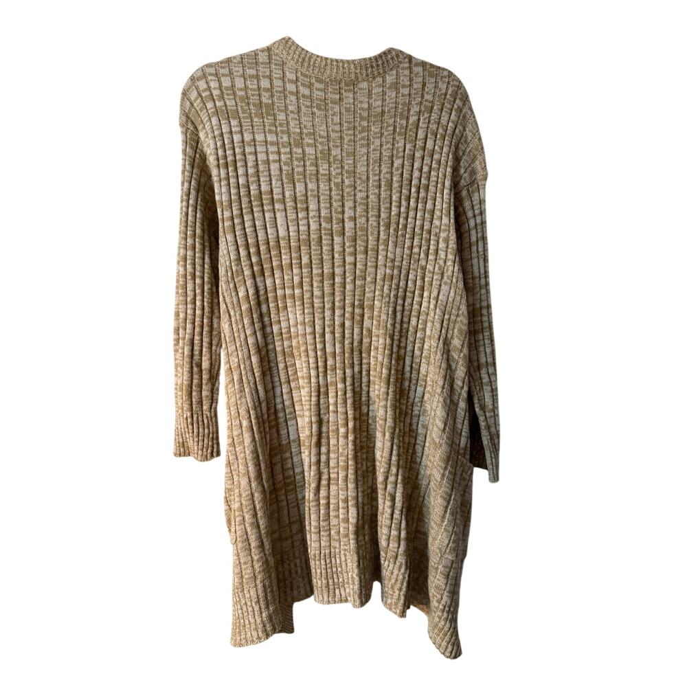 Evelyn Taylor Women's Plus 1X long sweater - Picture 4 of 4